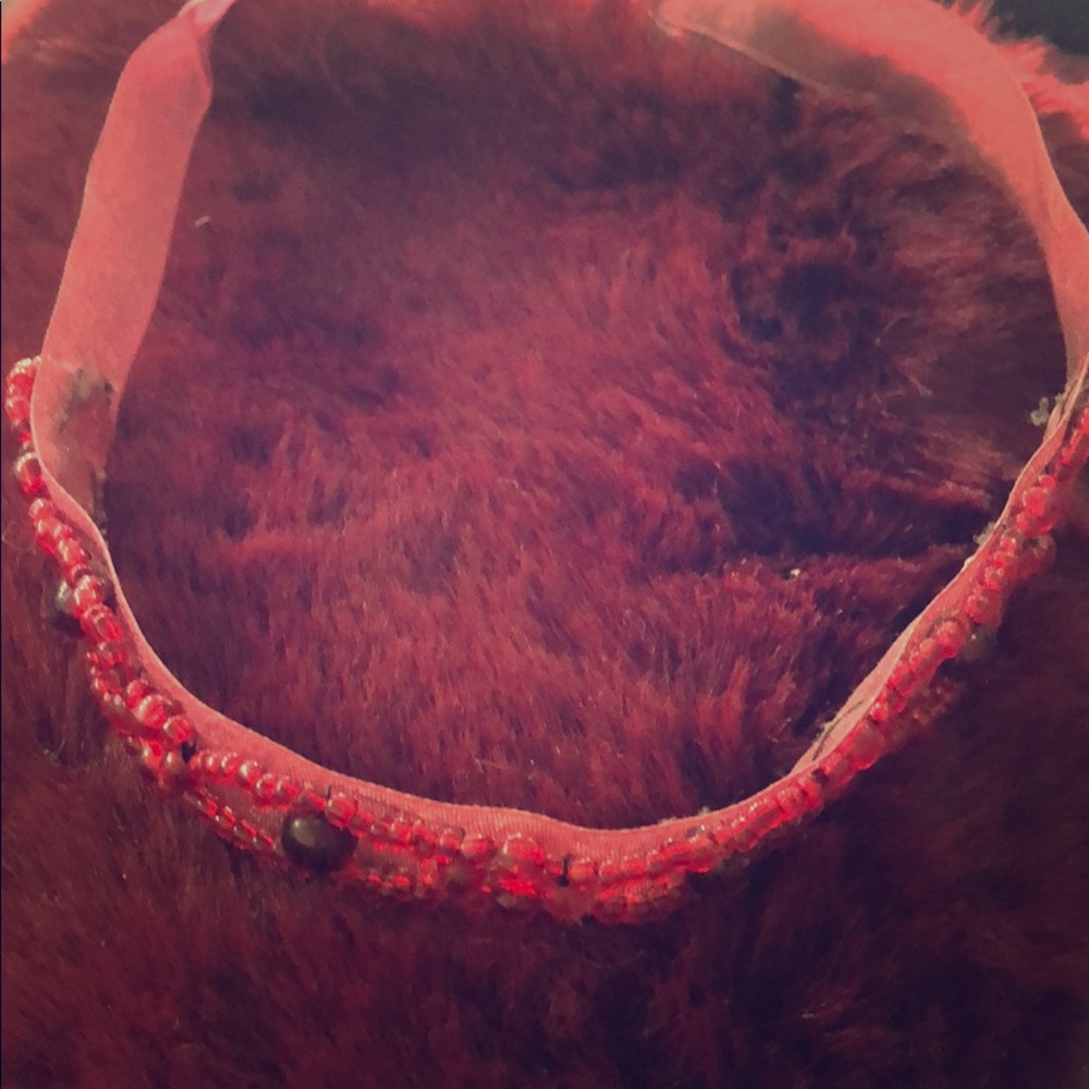 Maroon choker for sale